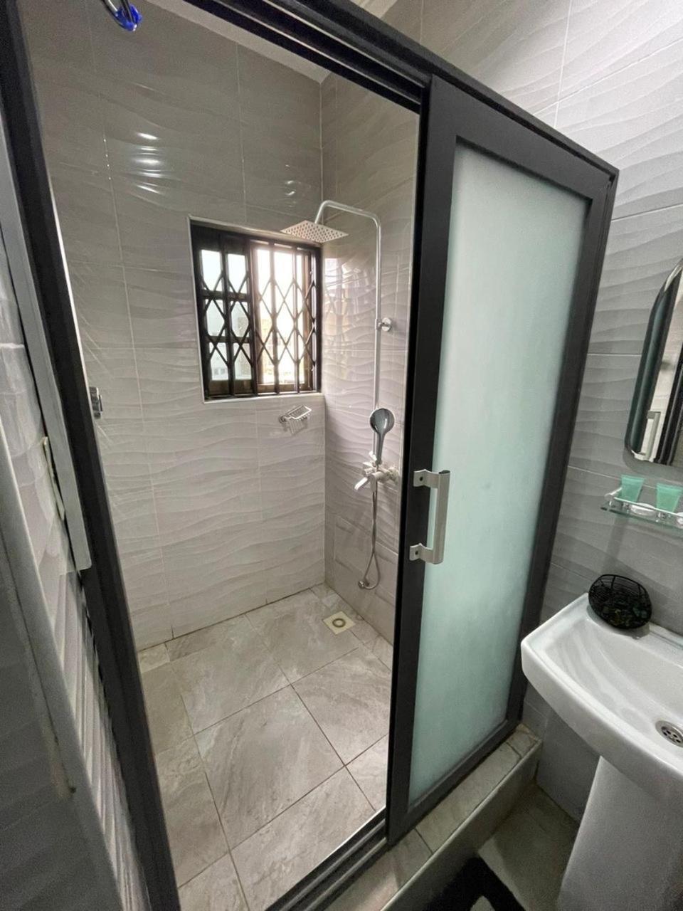 Cloud9 Luxury Apartments Accra Eksteriør billede